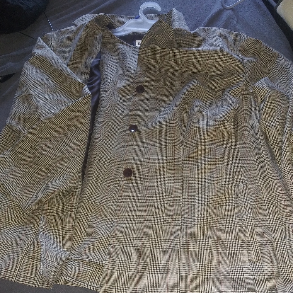 Suit